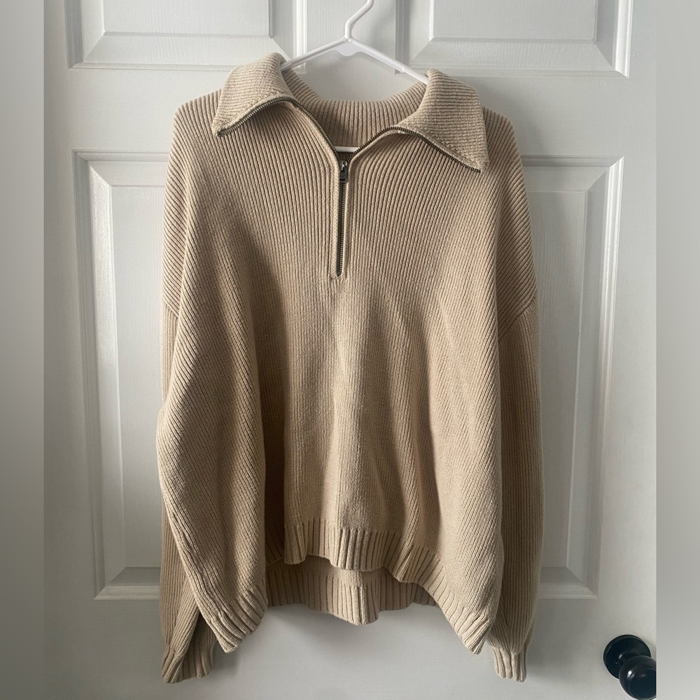 Hollister colored sweater zip up